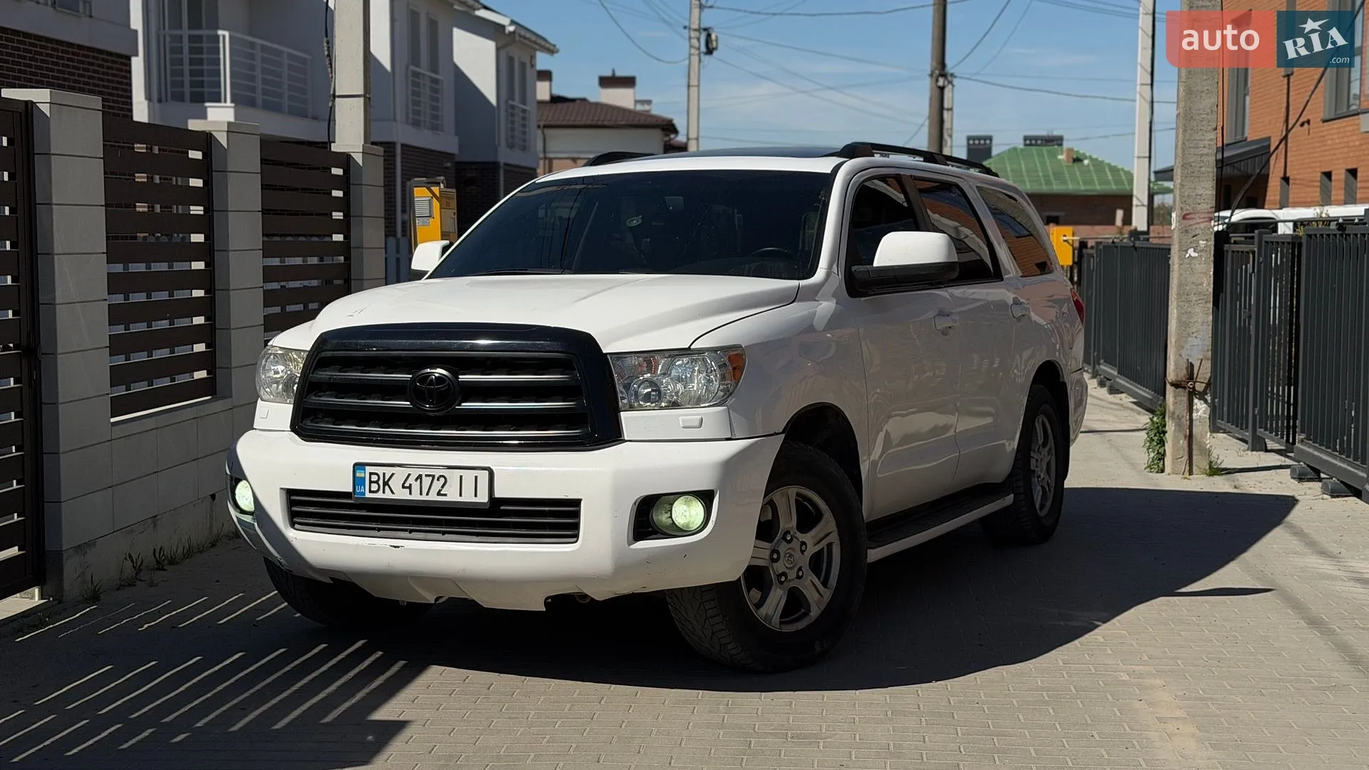 Toyota Sequoia, 2013