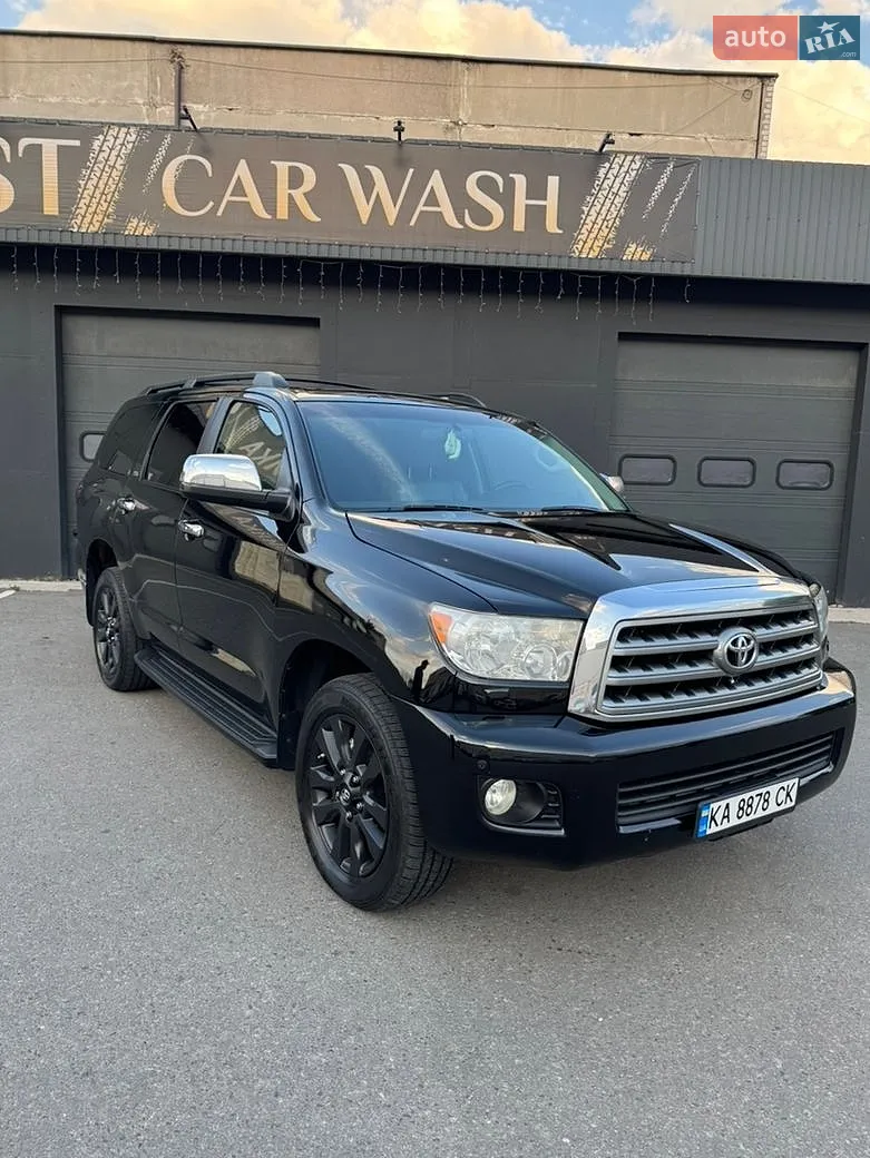 Toyota Sequoia, 2008