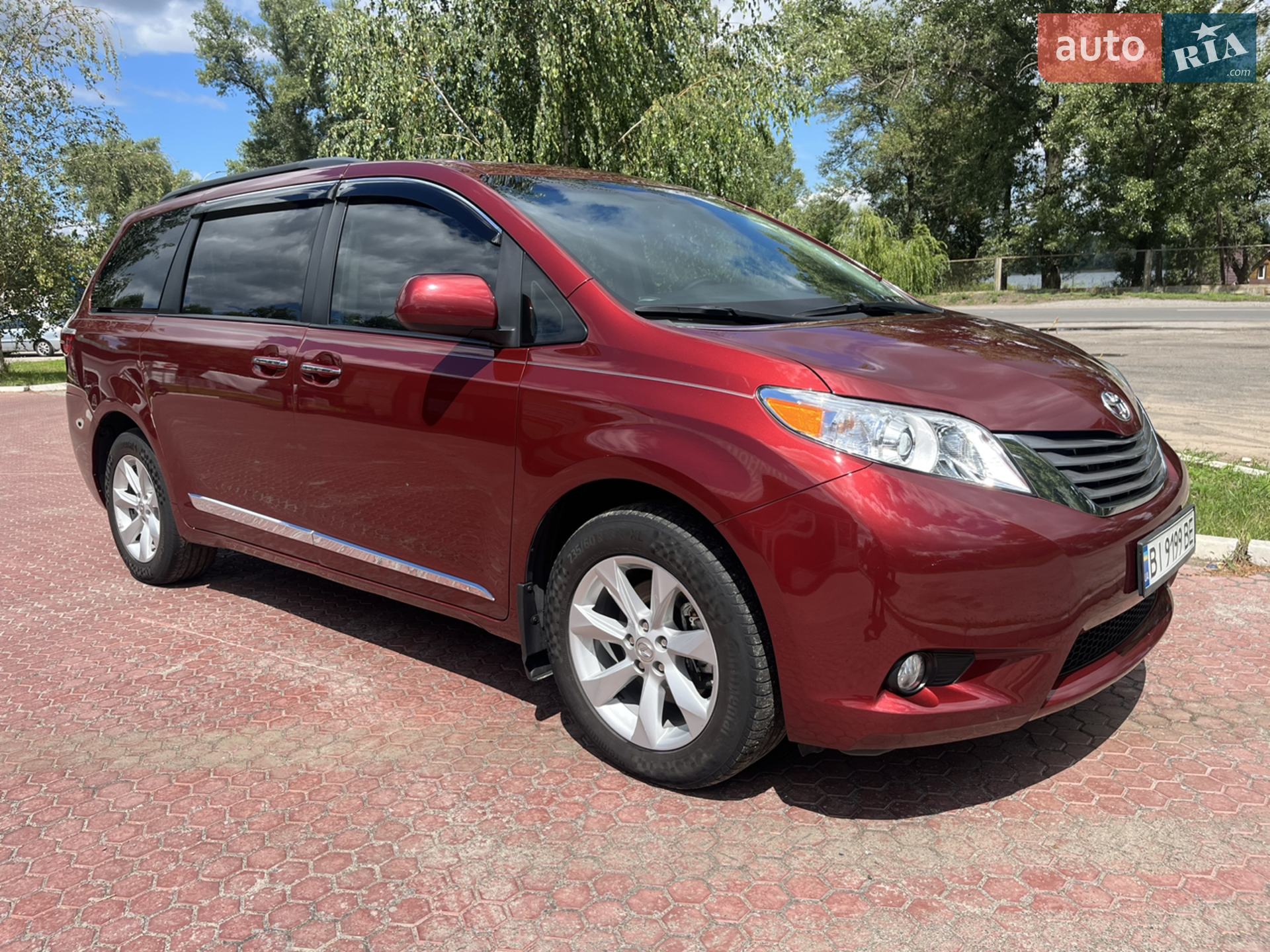 Toyota Sienna, 2016