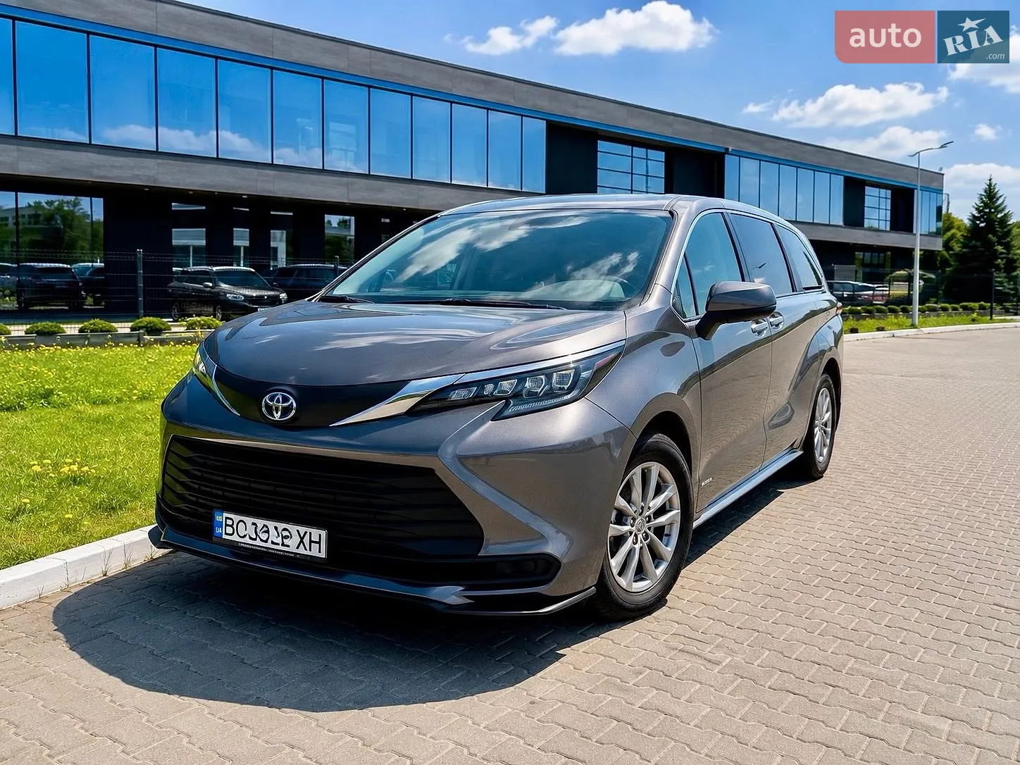 Toyota Sienna, 2024