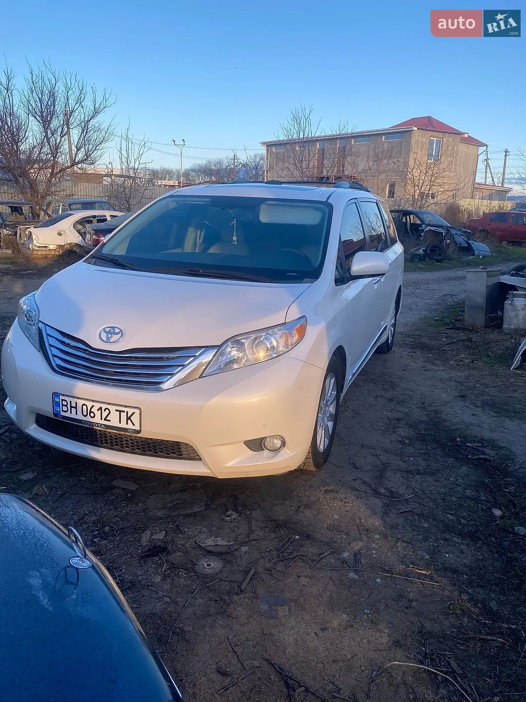 Toyota Sienna, 2012