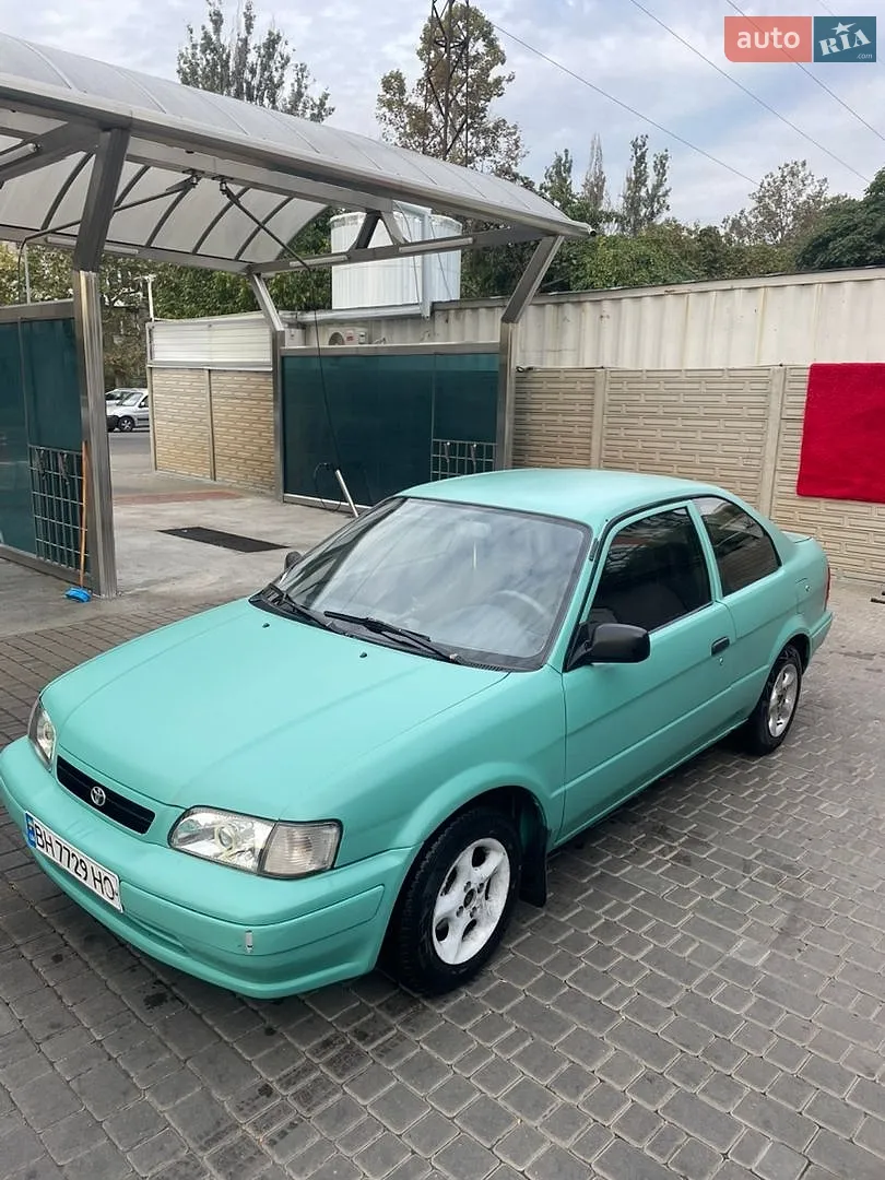Toyota Tercel, 1995