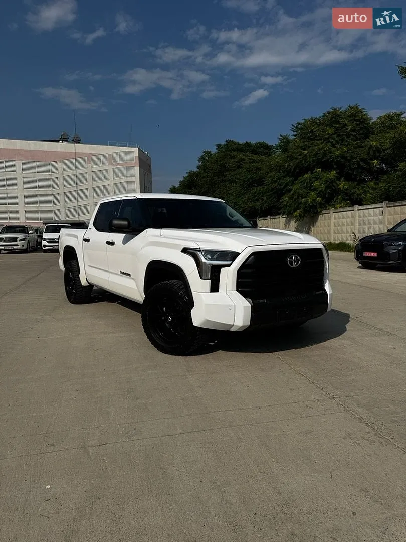 Toyota Tundra, 2022