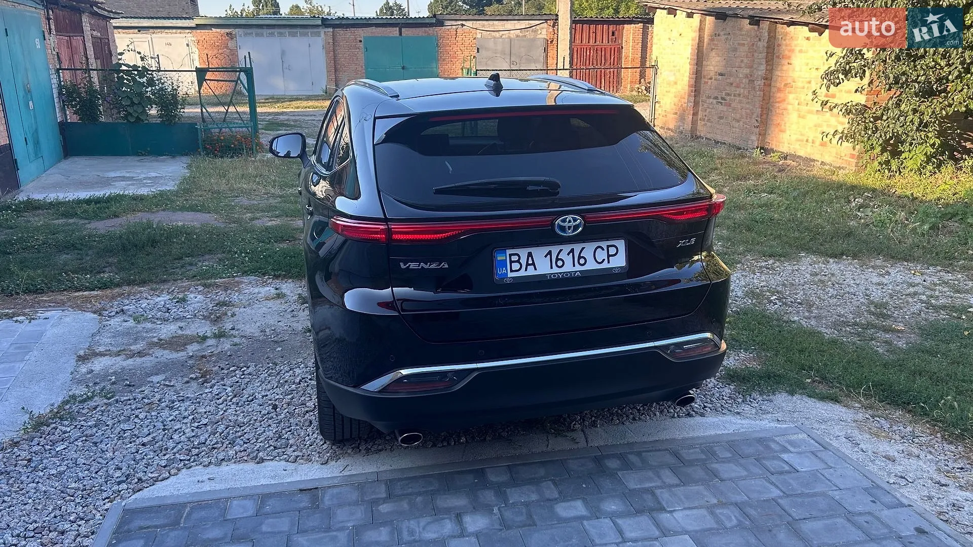 Toyota Venza, 2023