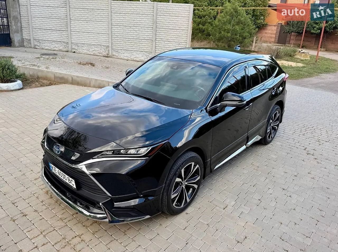Toyota Venza, 2022