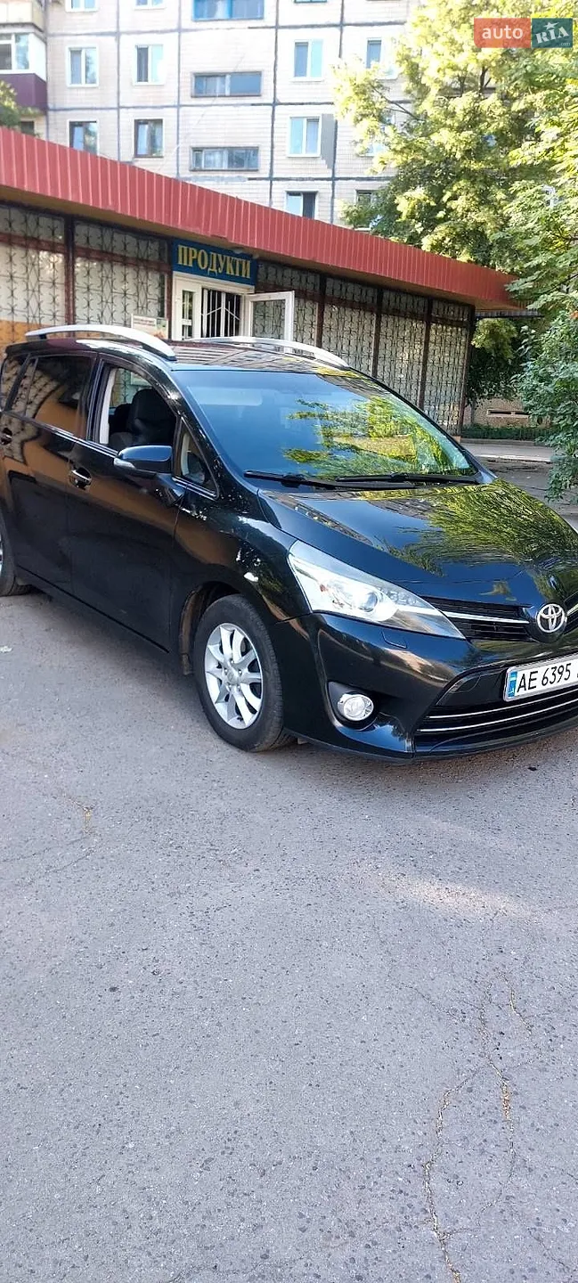Toyota Verso, 2015