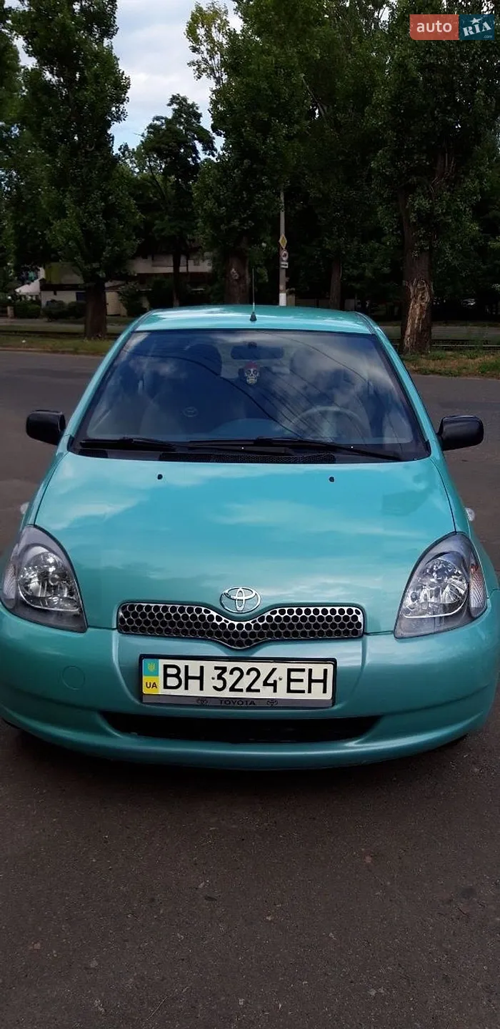 Toyota Yaris, 1999