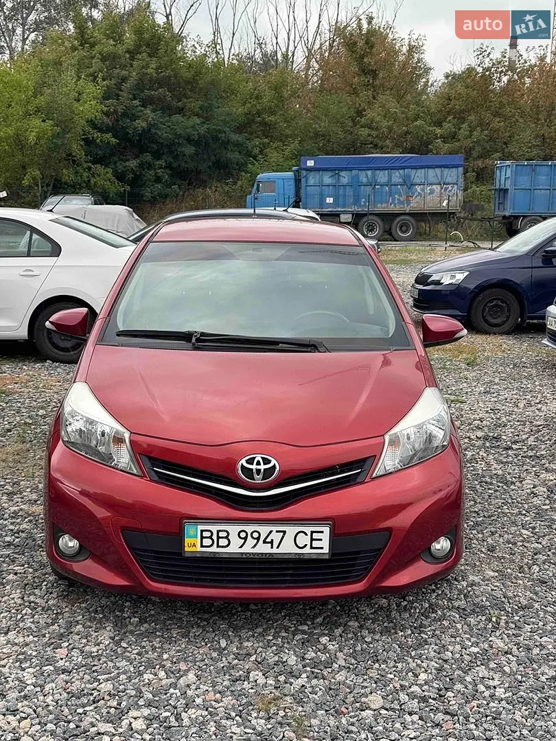 Toyota Yaris, 2012