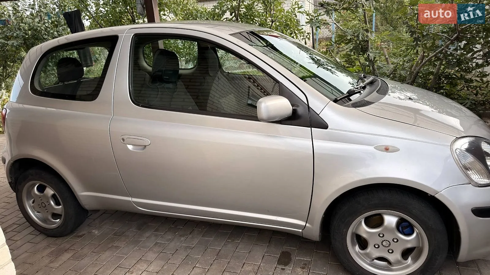Toyota Yaris, 2005