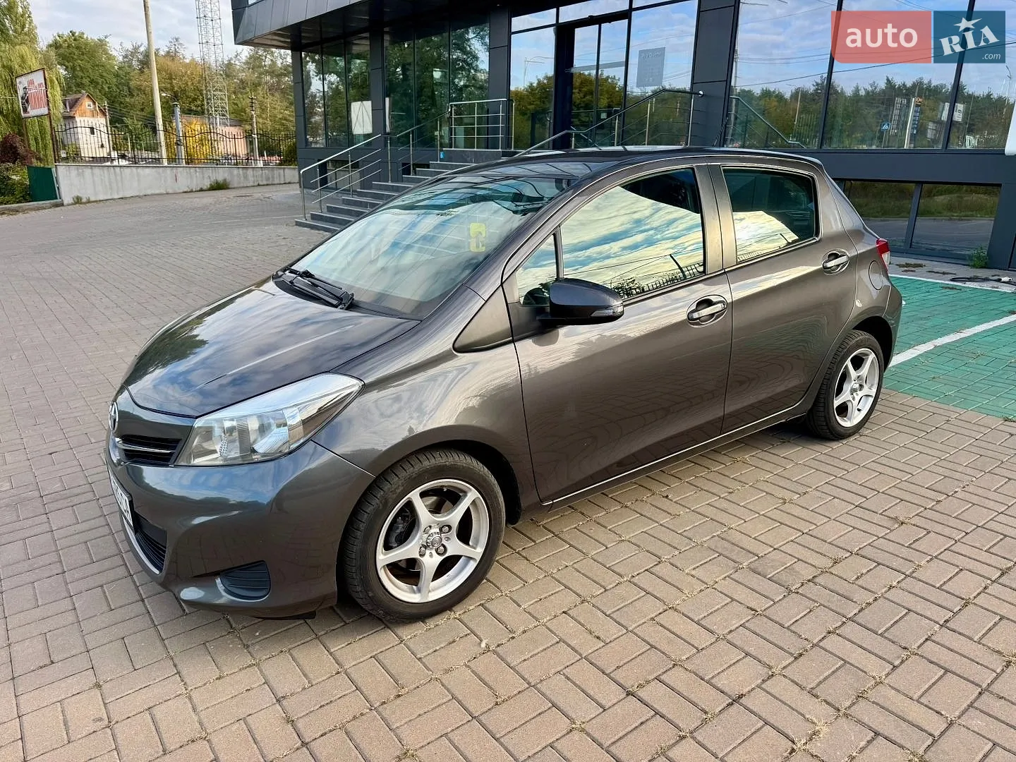 Toyota Yaris, 2012