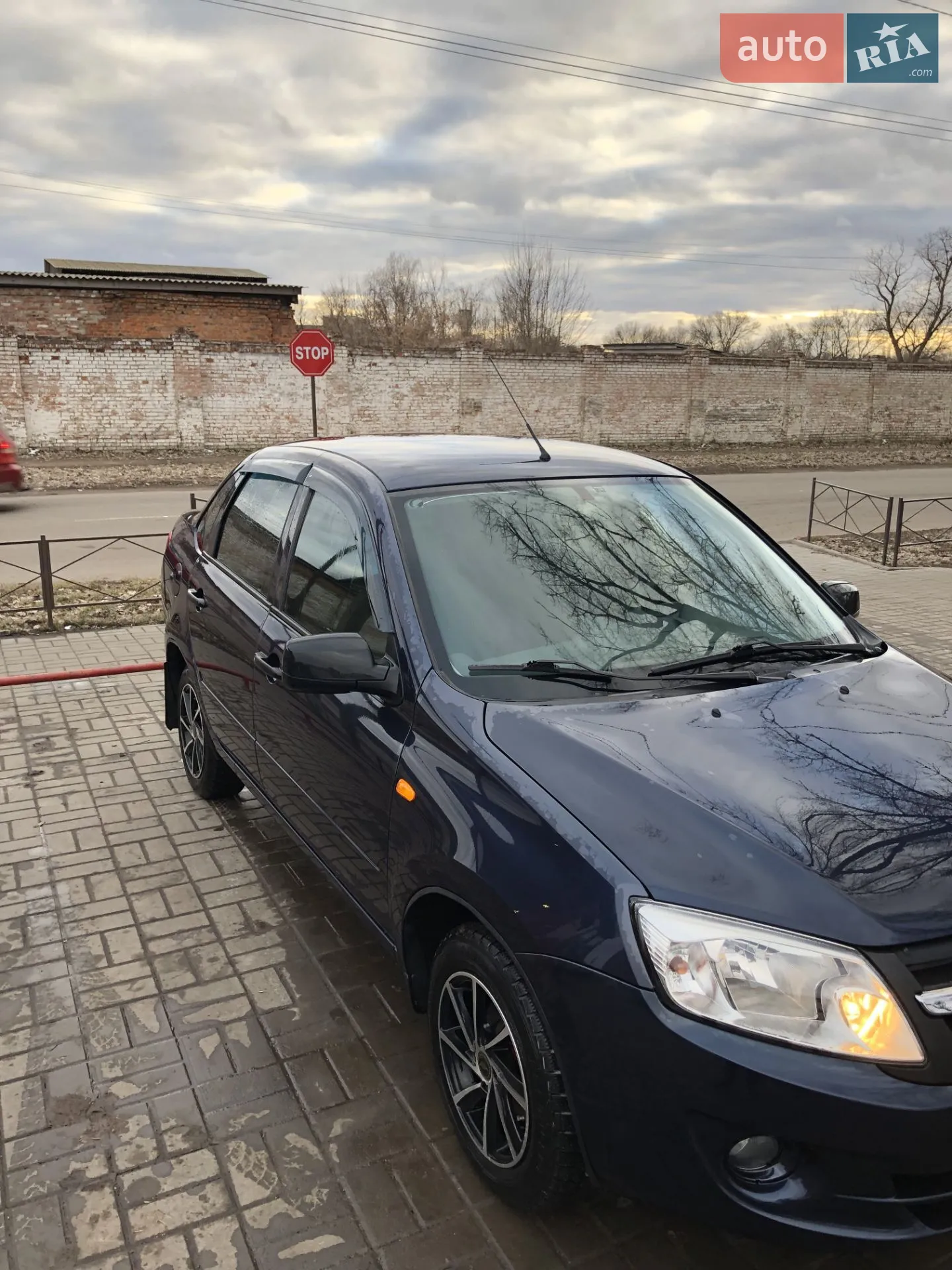 ВАЗ / Lada 2190 Granta, 2013