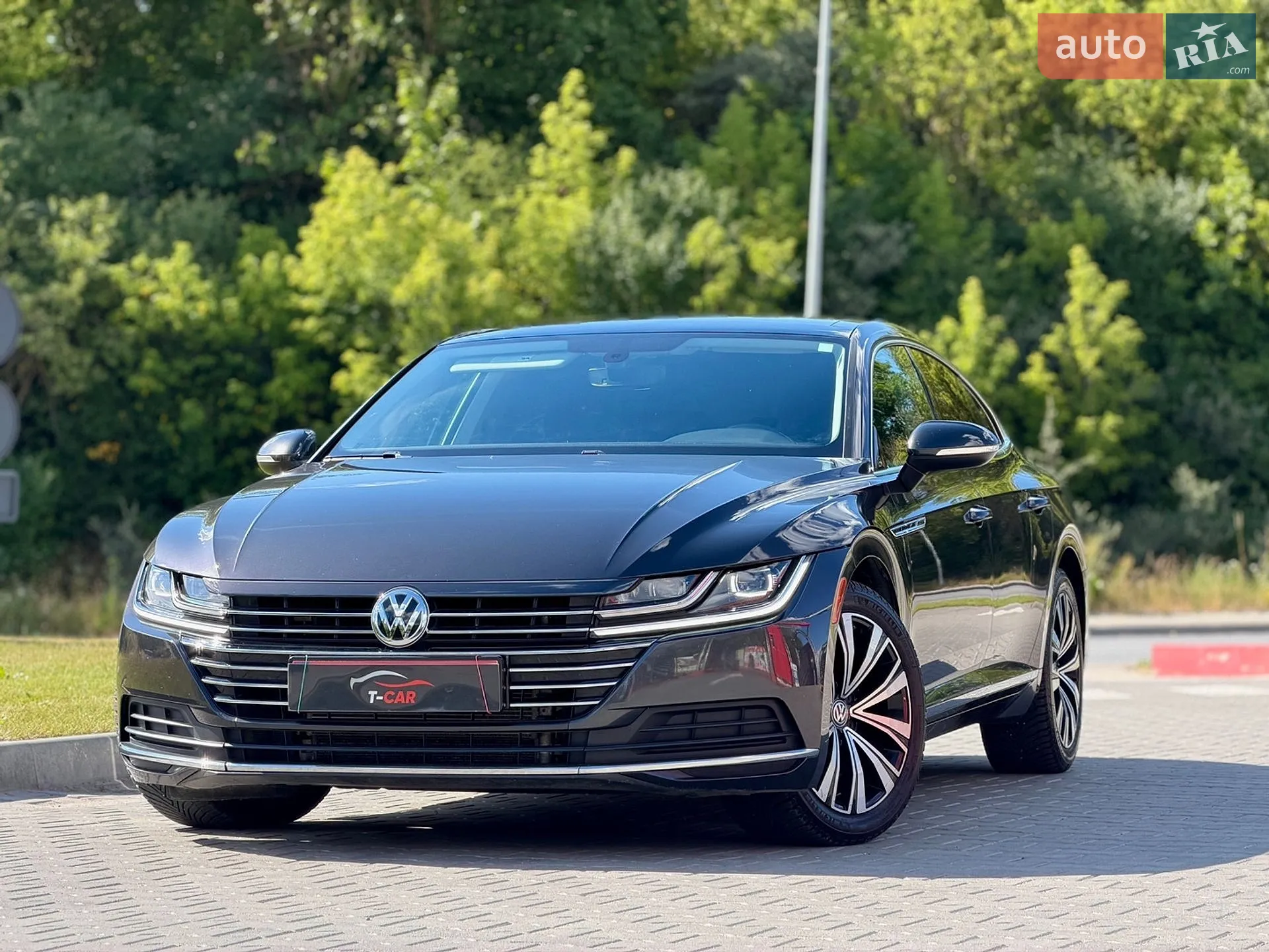 Volkswagen Arteon, 2019
