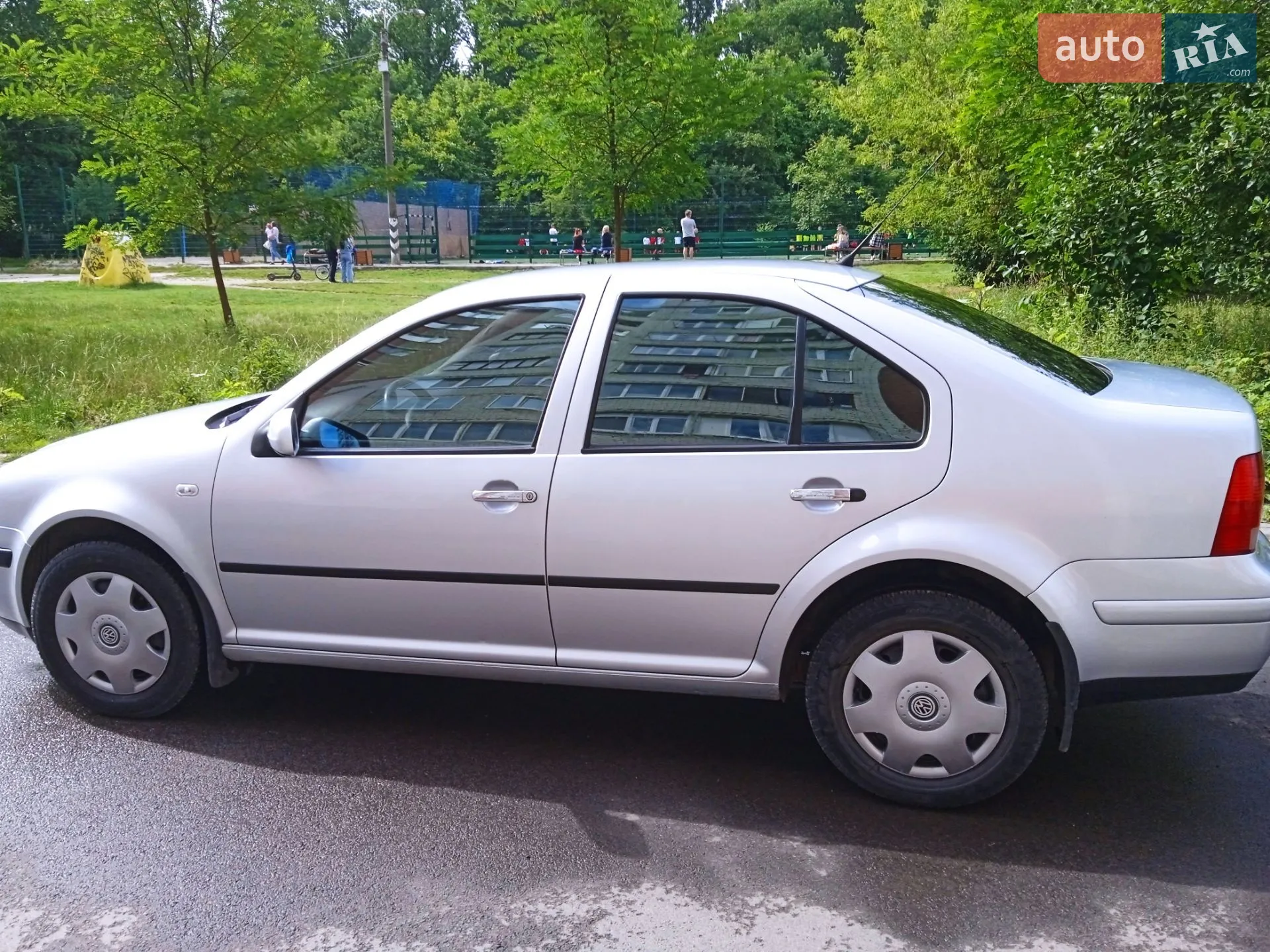 Volkswagen Bora, 2004