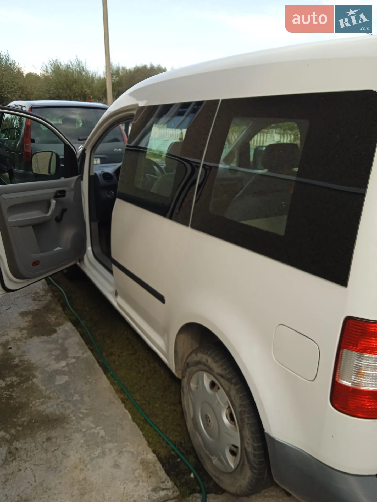 Volkswagen Caddy, 2004