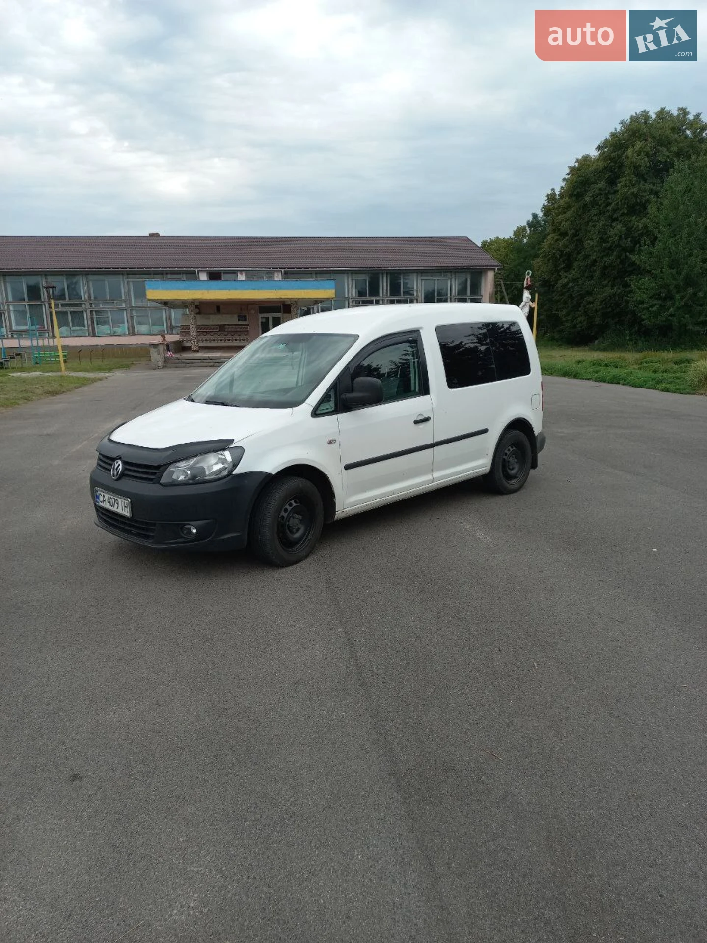 Volkswagen Caddy, 2011