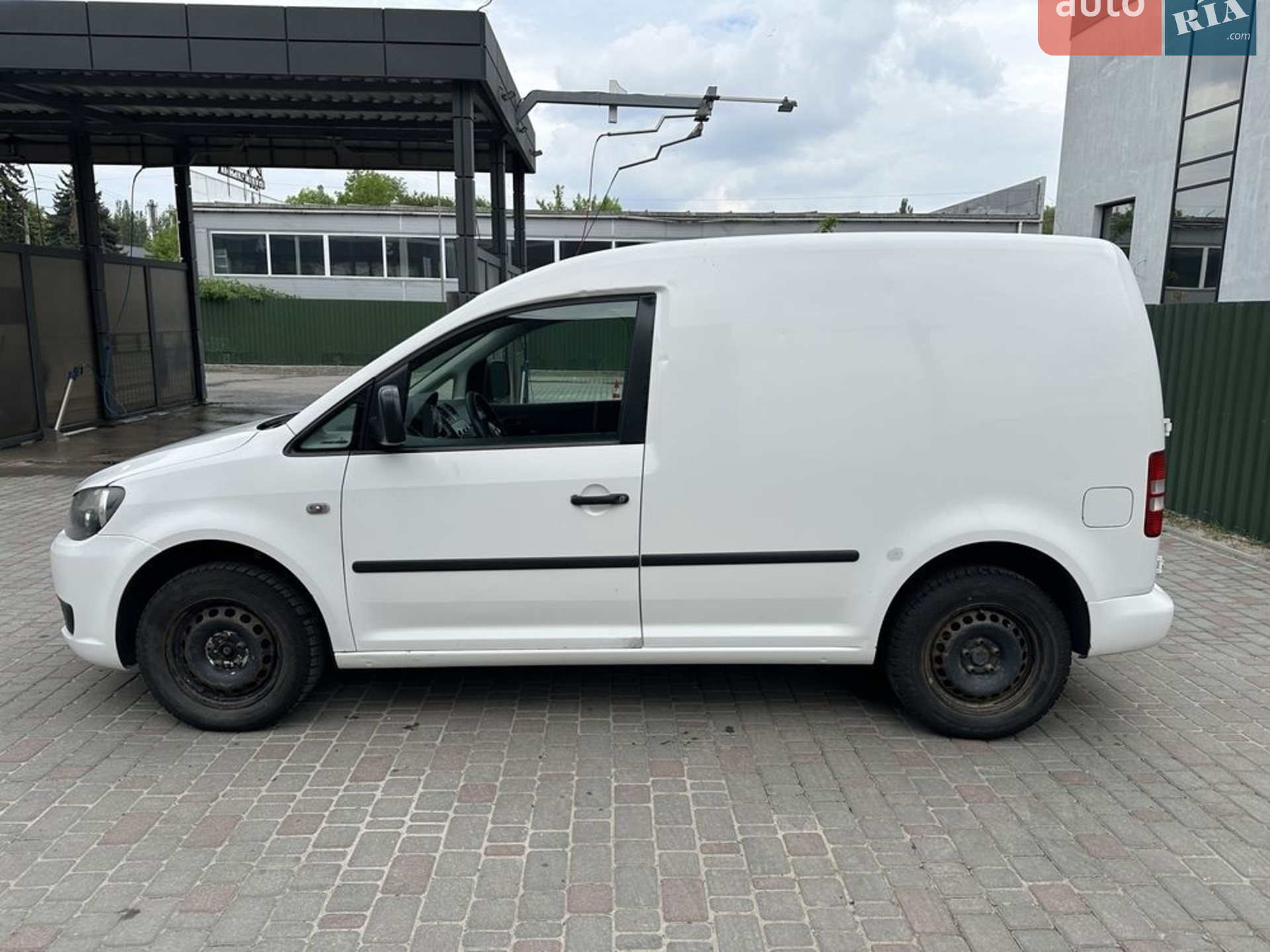 Volkswagen Caddy, 2011
