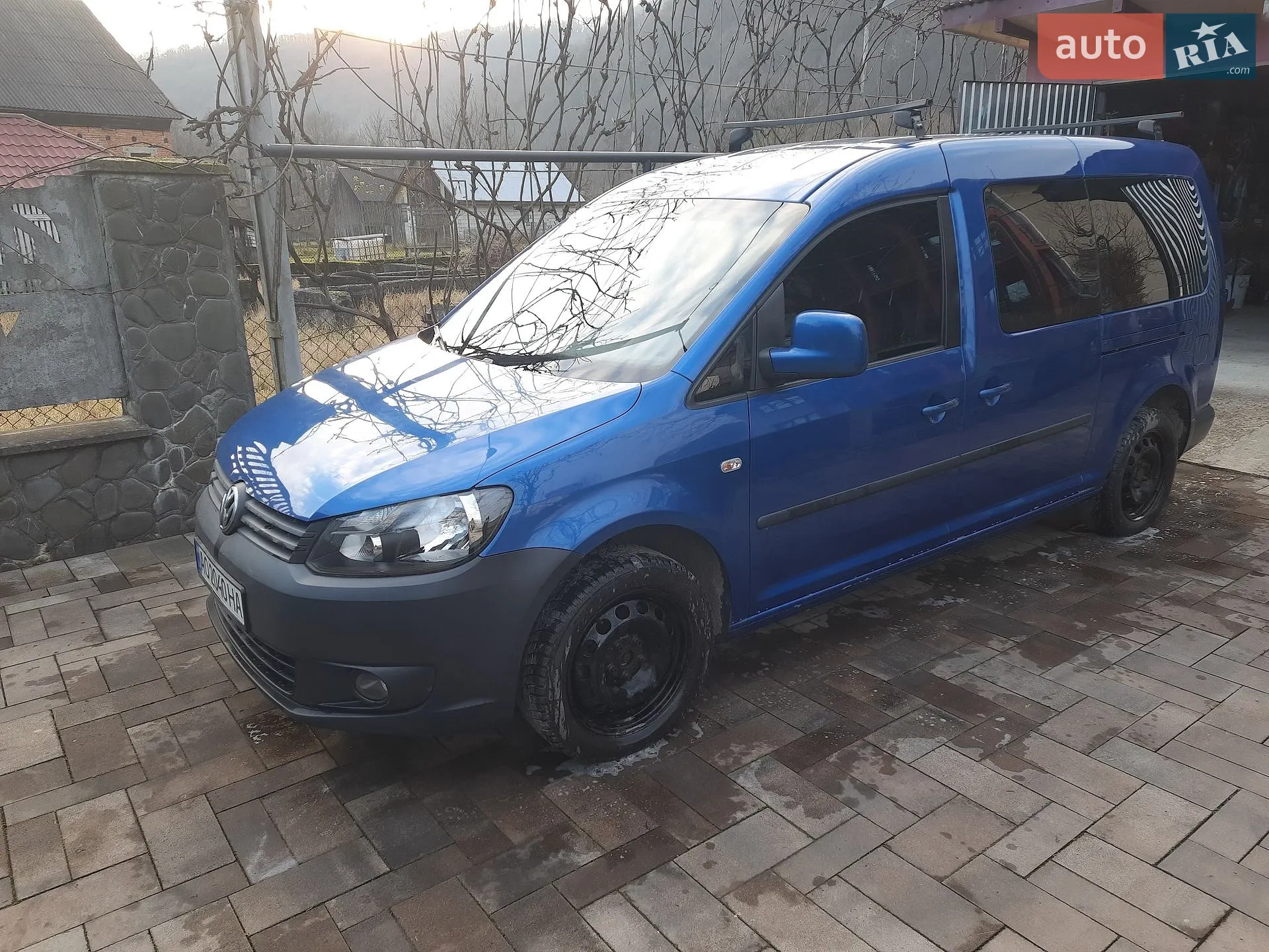 Volkswagen Caddy 2010 — 1