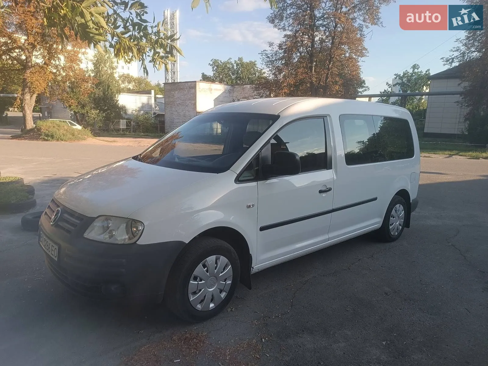 Volkswagen Caddy, 2010