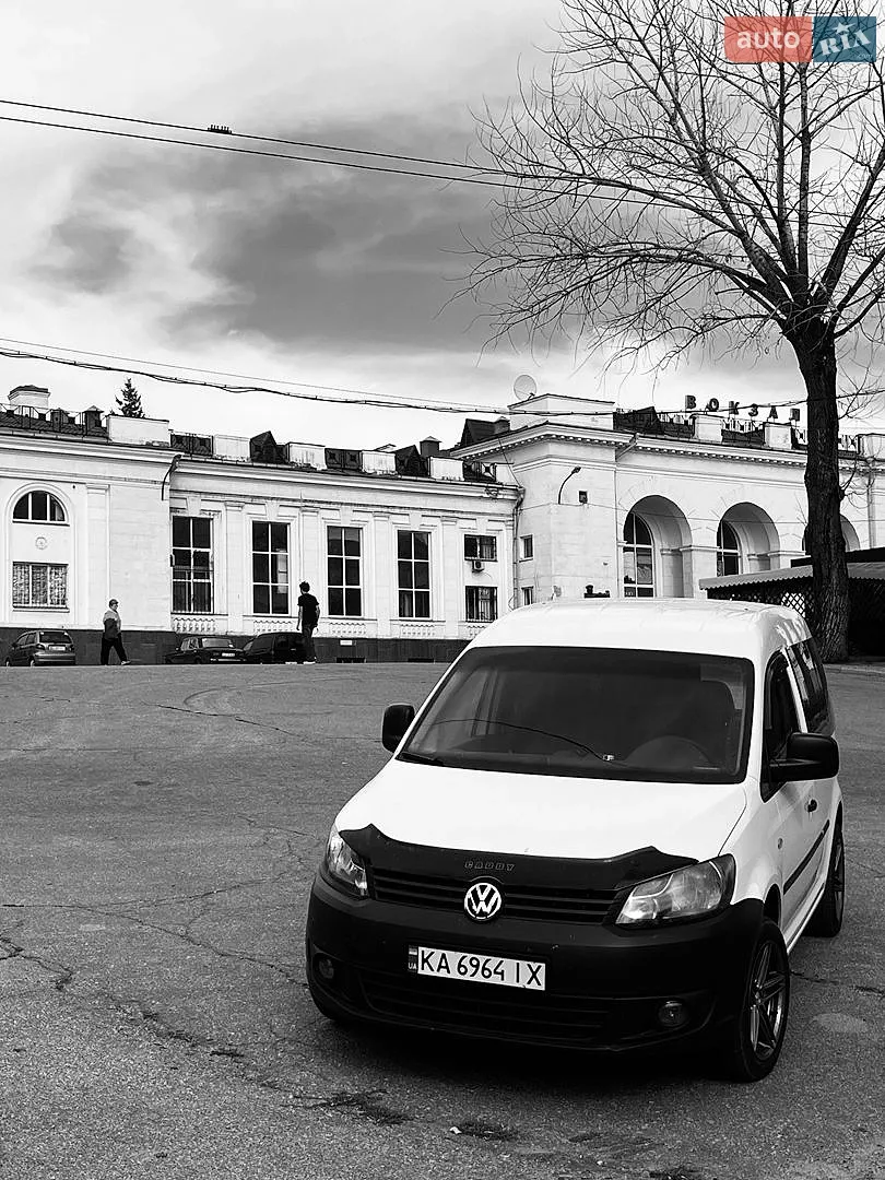 Volkswagen Caddy, 2011