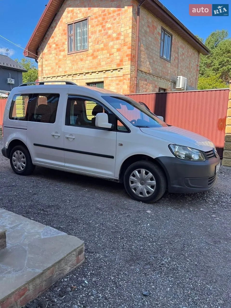 Volkswagen Caddy, 2011