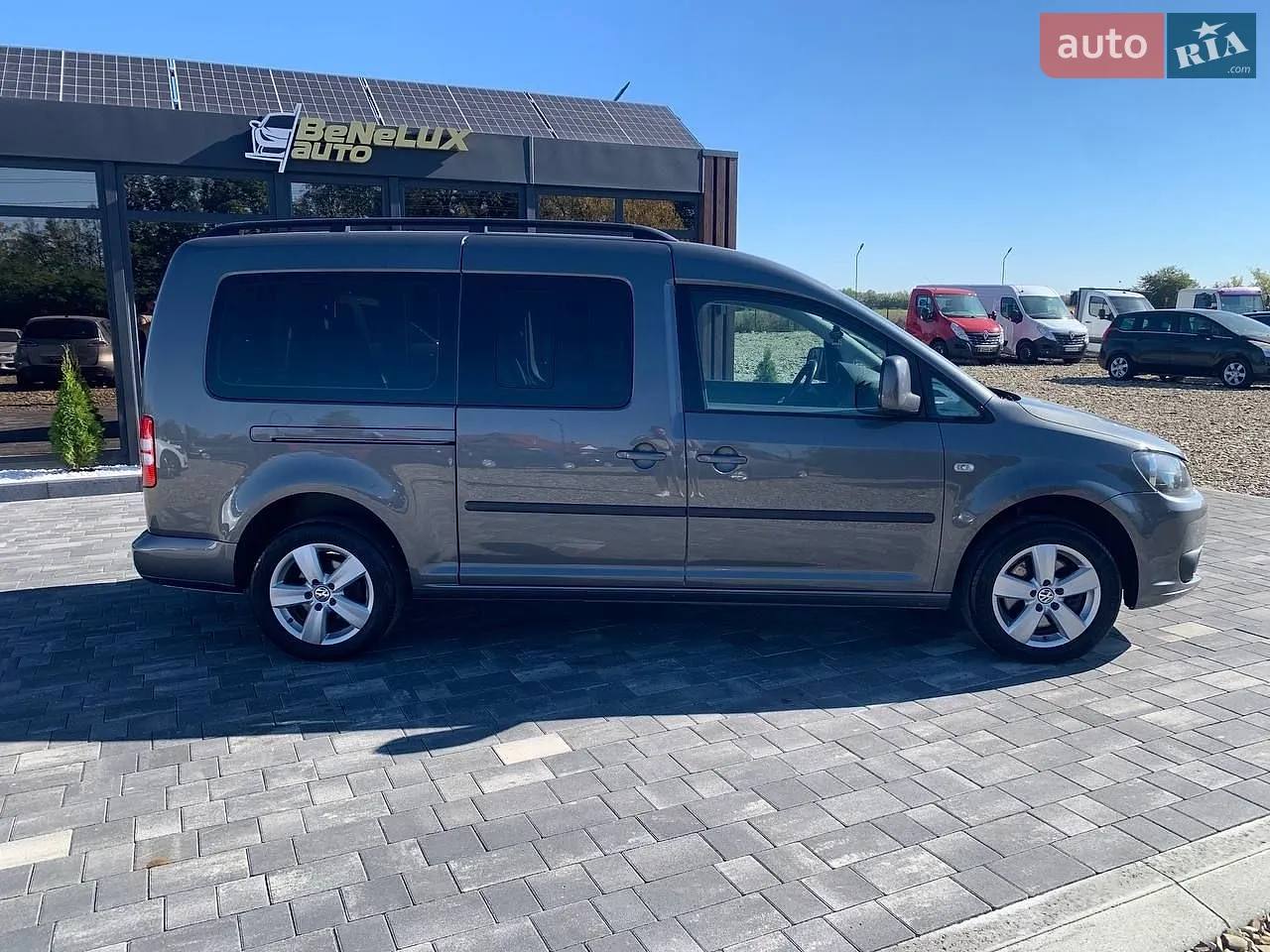 Volkswagen Caddy, 2011