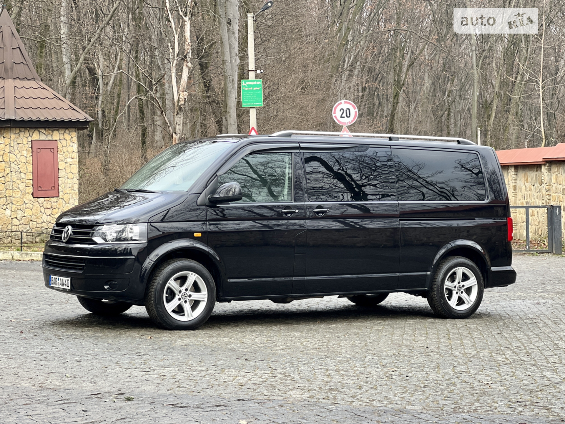 Volkswagen Caravelle, 2014