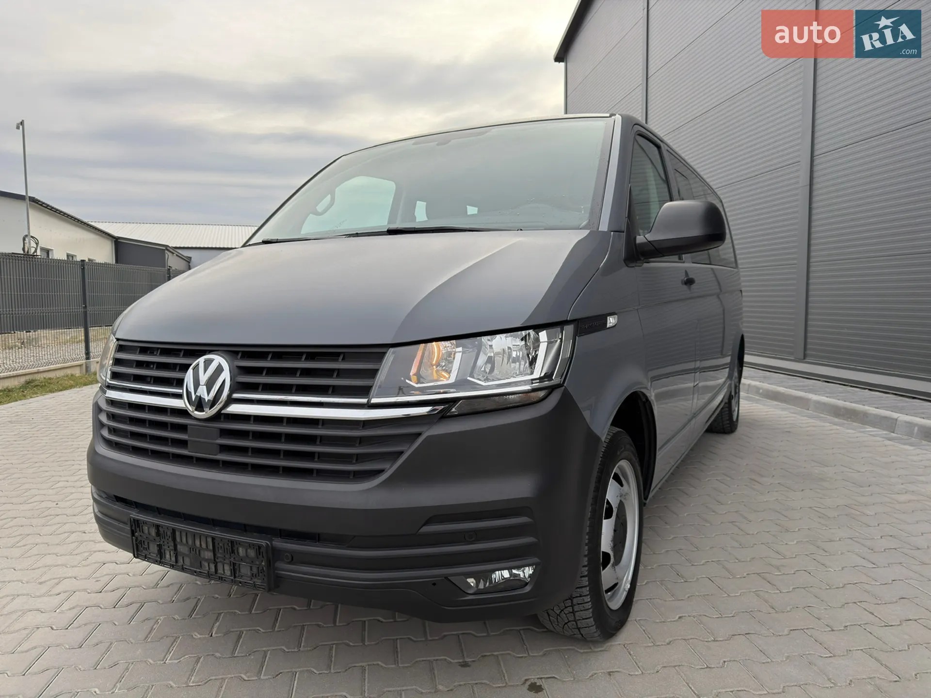Volkswagen Caravelle, 2022