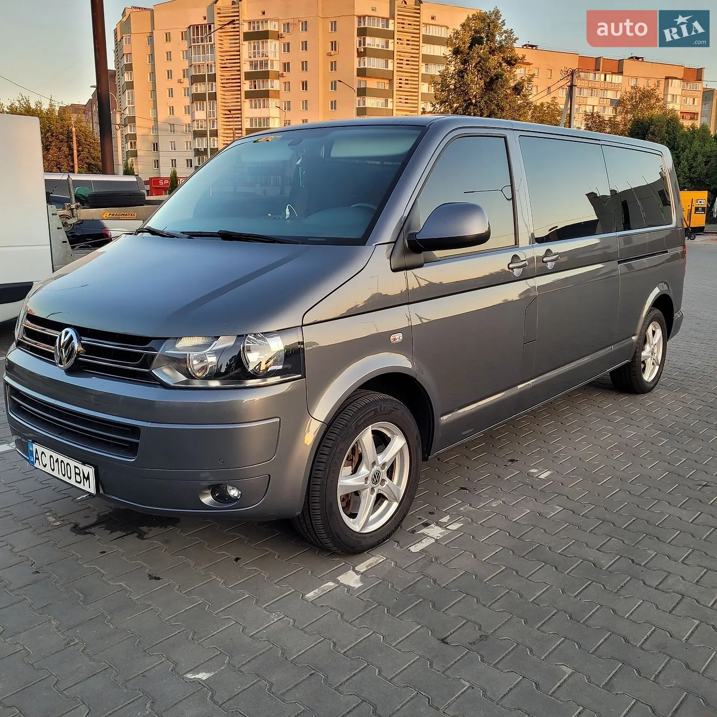 Volkswagen Caravelle, 2013