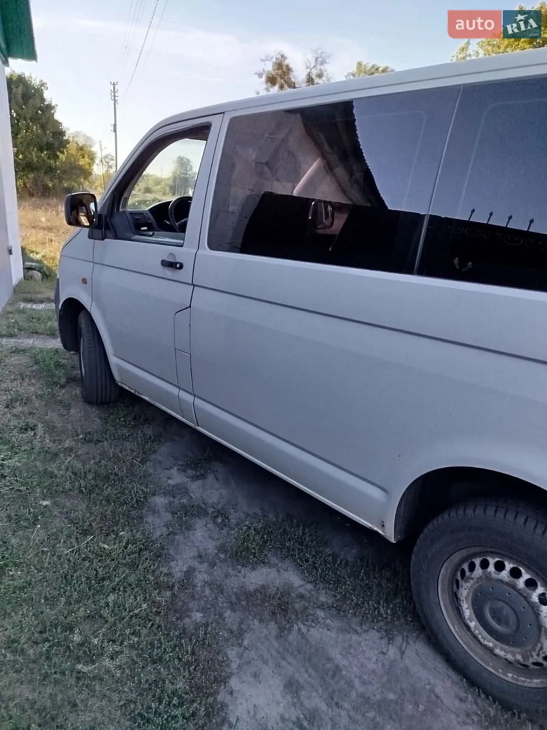 Volkswagen Caravelle, 2004