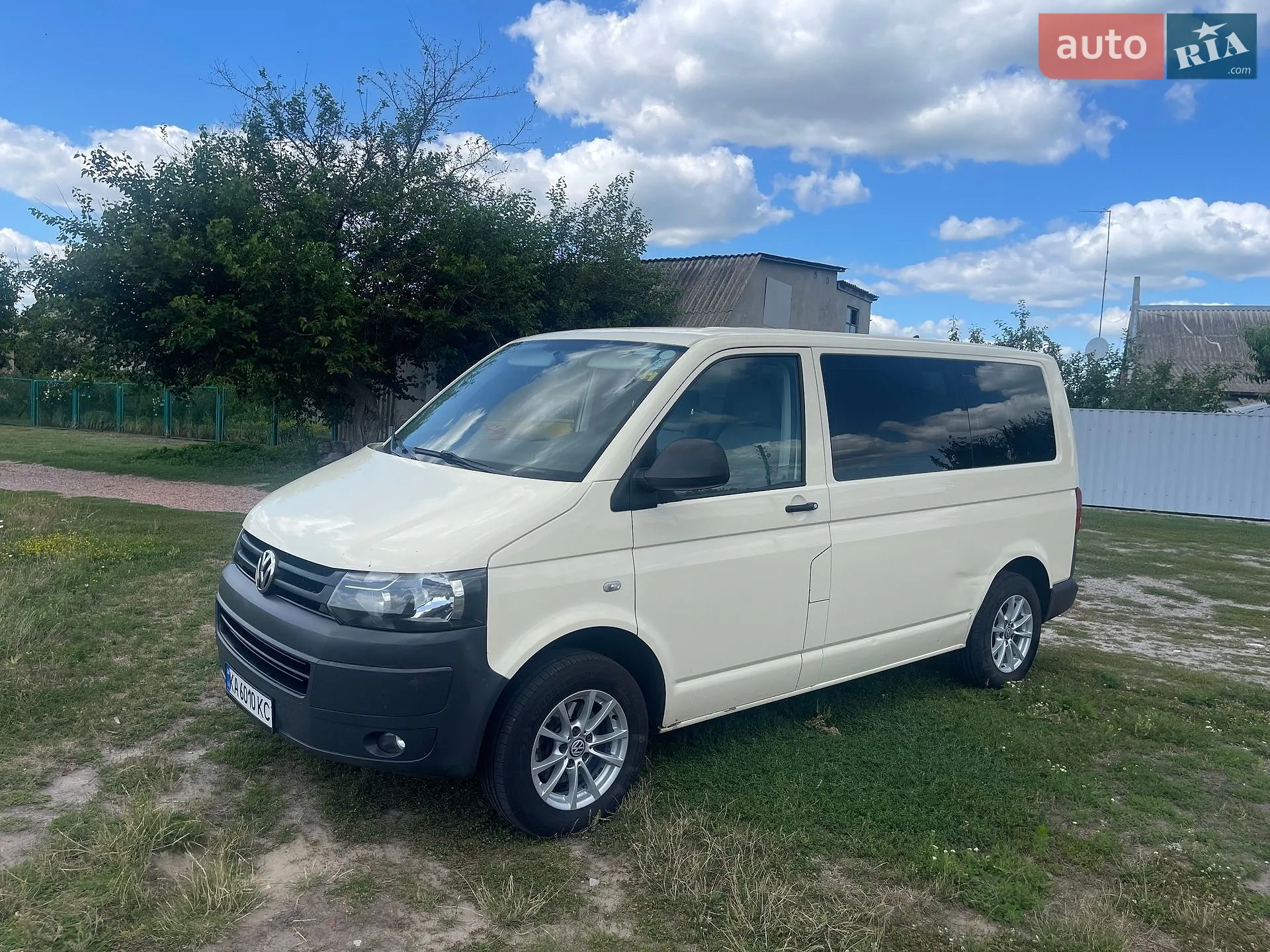 Volkswagen Caravelle, 2012