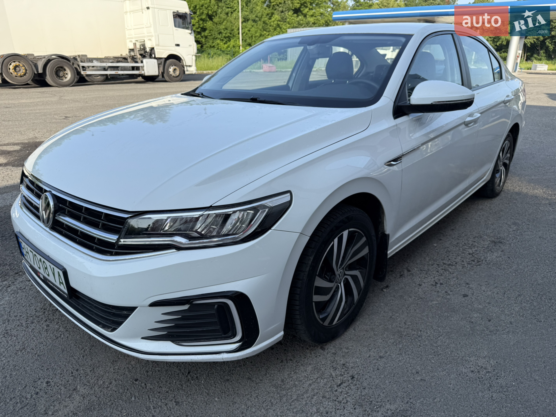 Volkswagen e-Bora, 2019