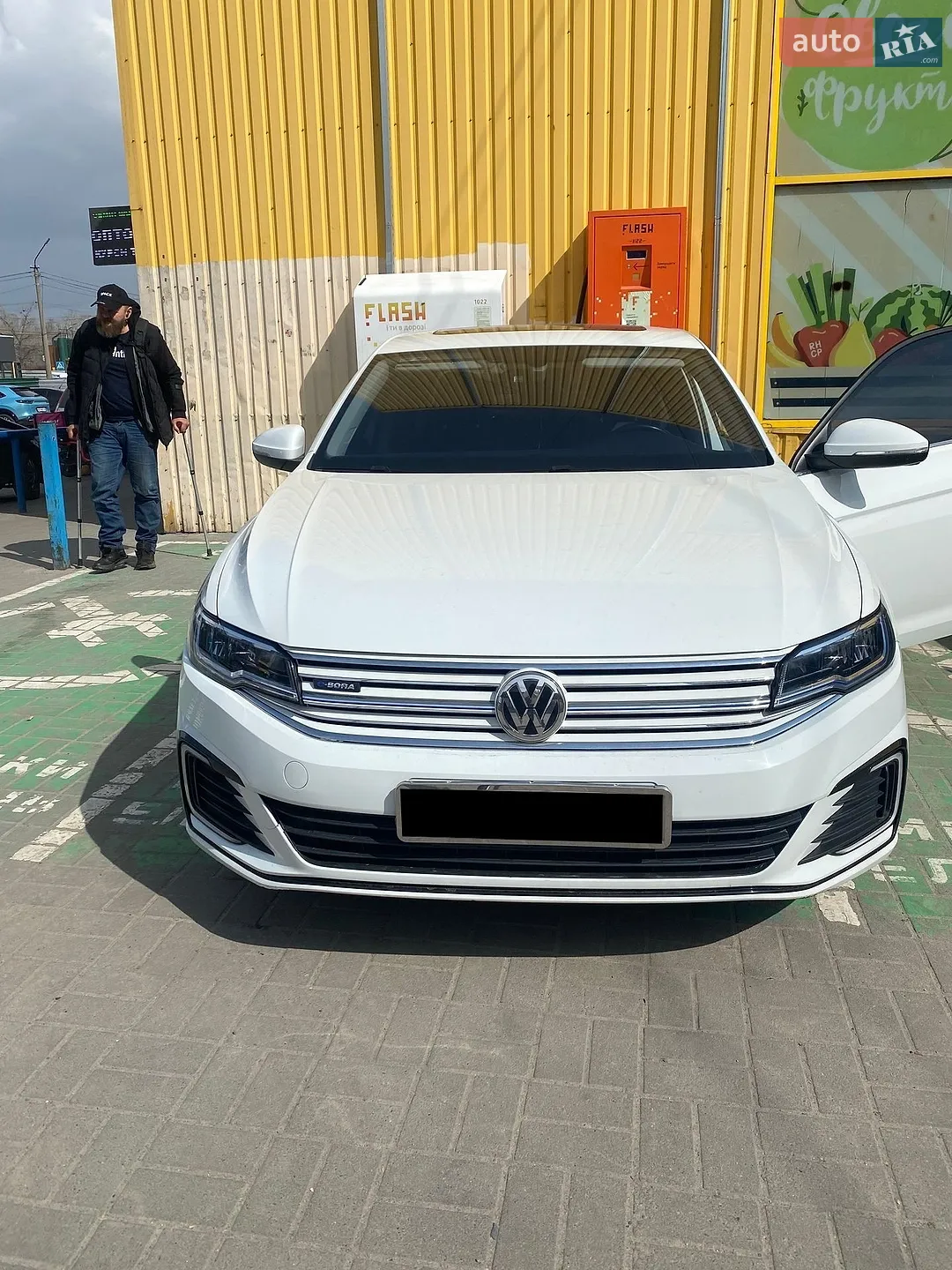Volkswagen e-Bora, 2020