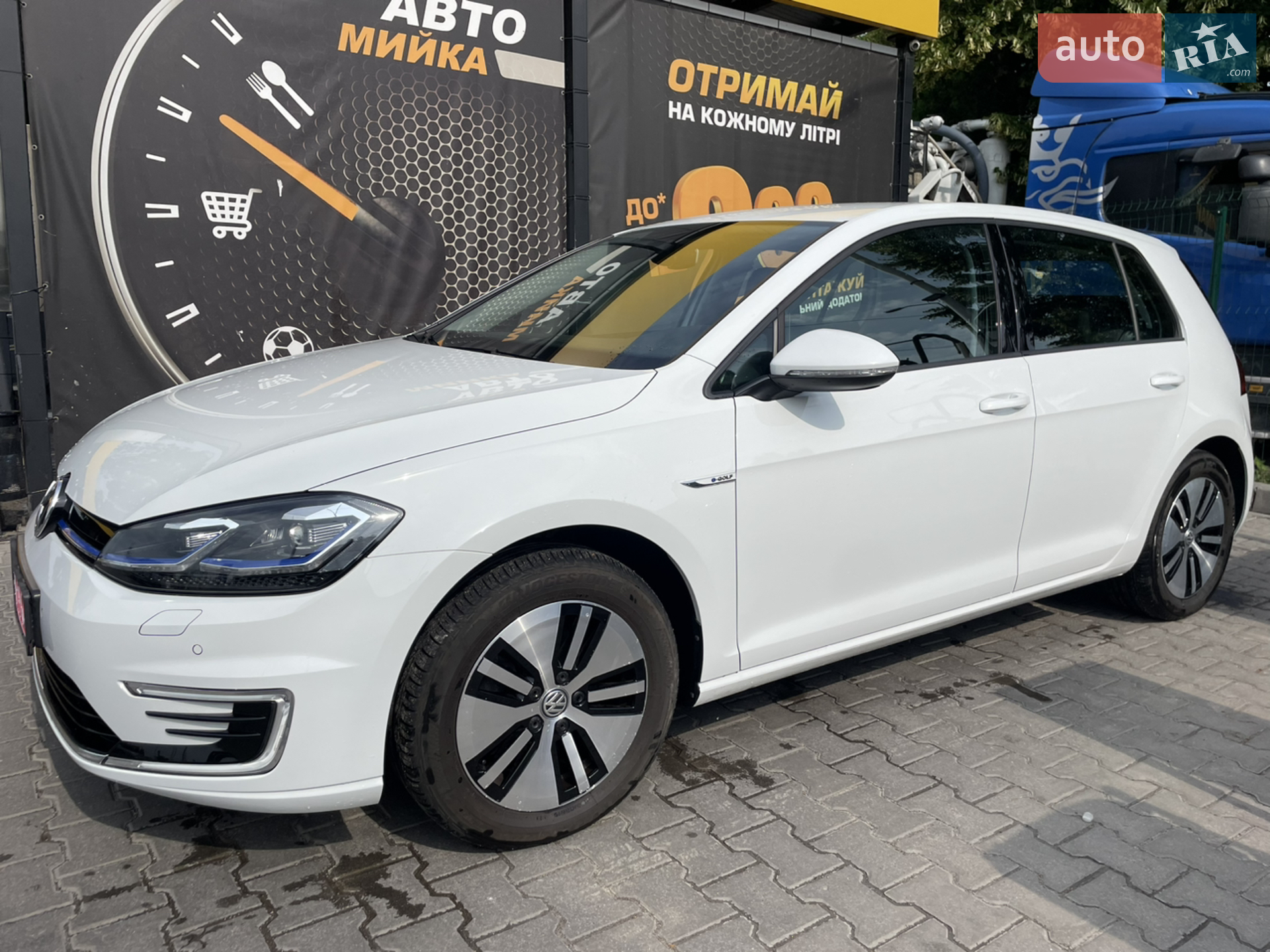 Volkswagen e-Golf, 2020