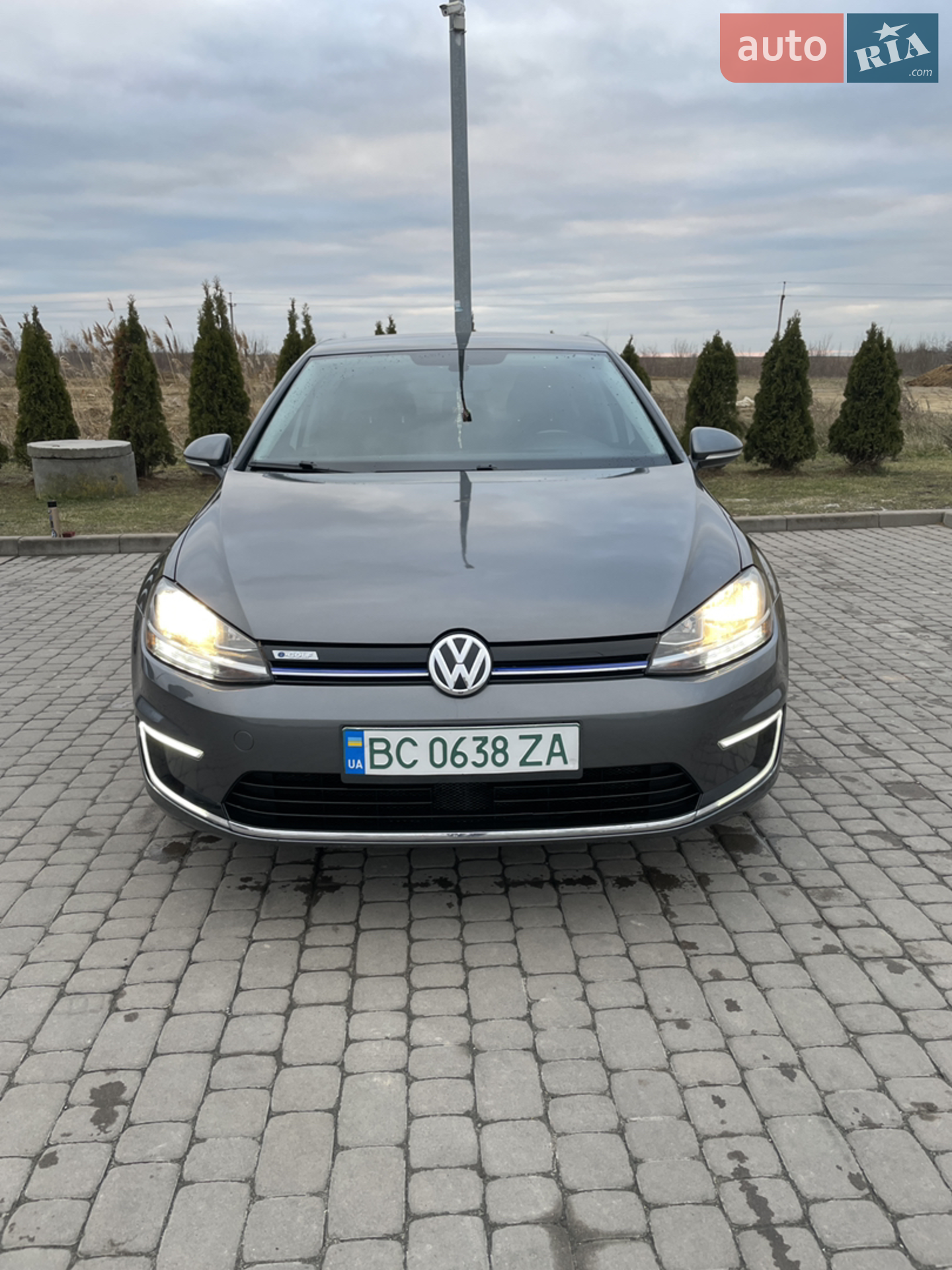 Volkswagen e-Golf, 2017