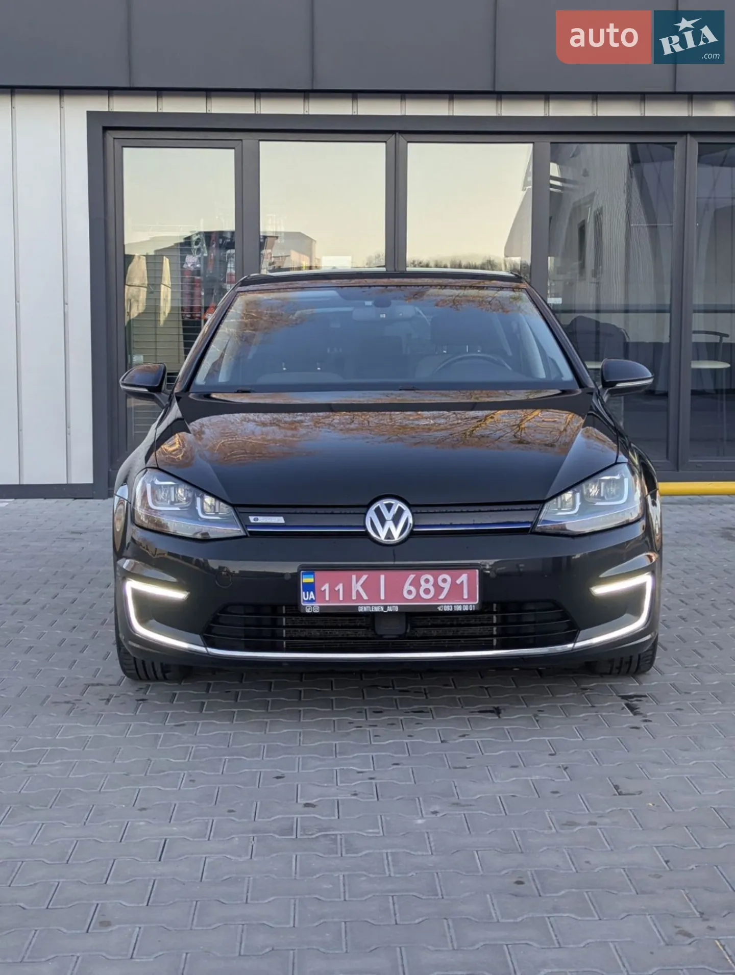 Volkswagen e-Golf, 2014