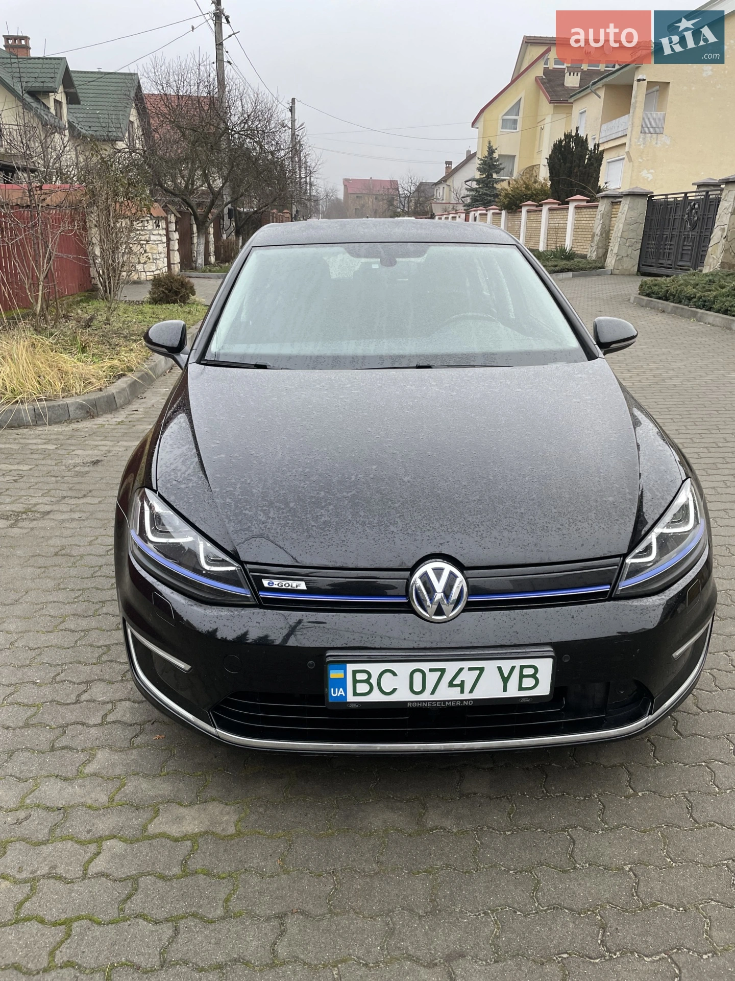 Volkswagen e-Golf, 2016