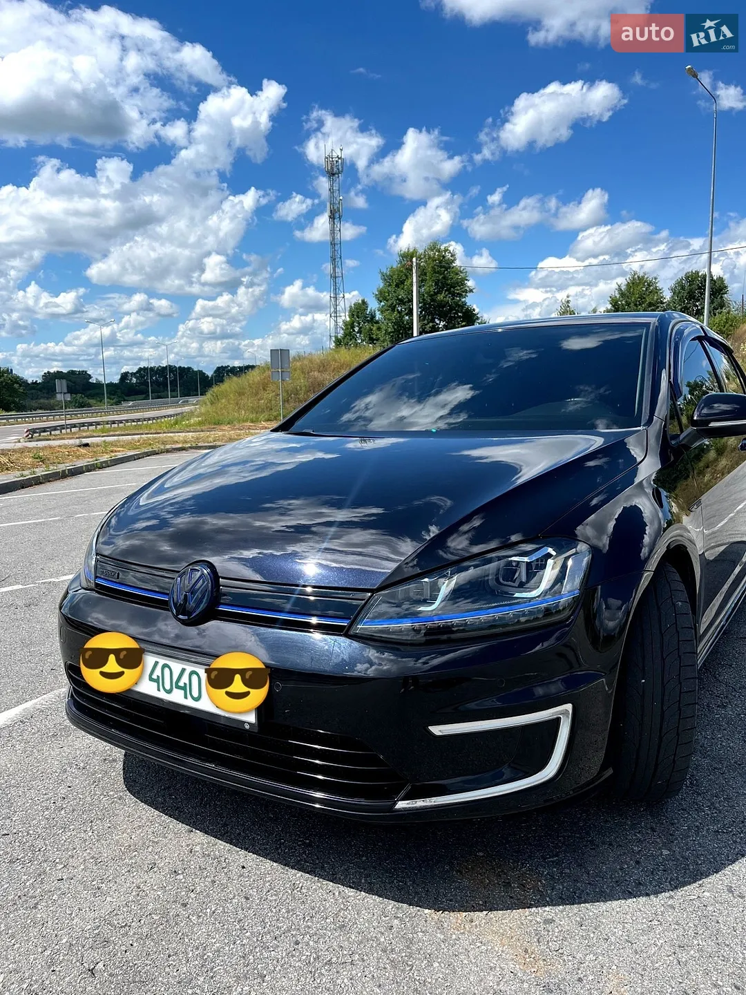 Volkswagen e-Golf, 2015