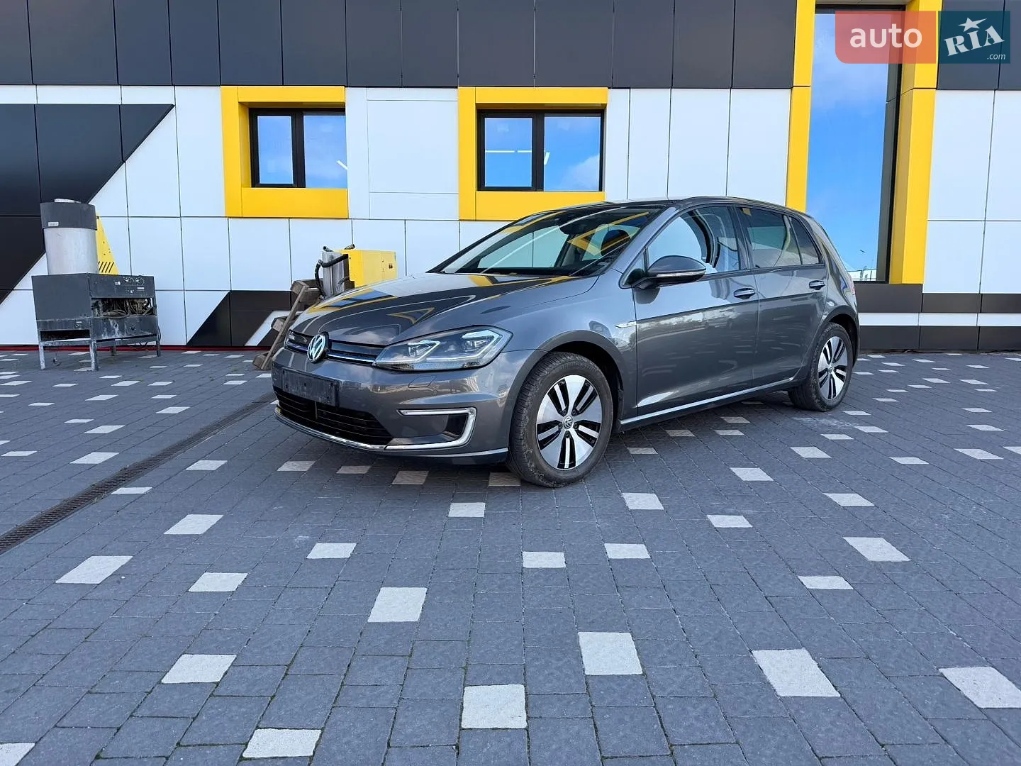 Volkswagen e-Golf, 2021
