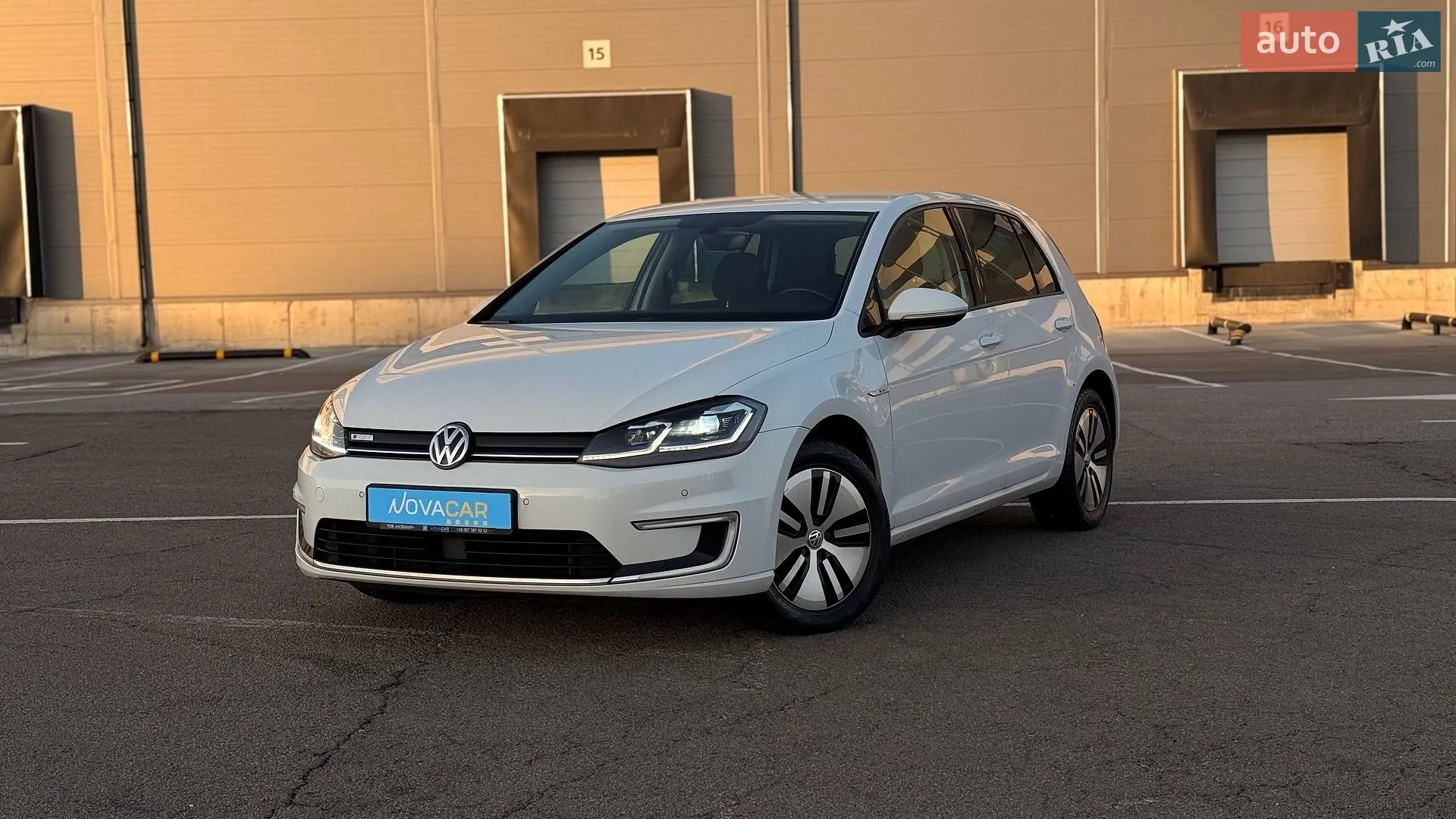 Volkswagen e-Golf, 2017