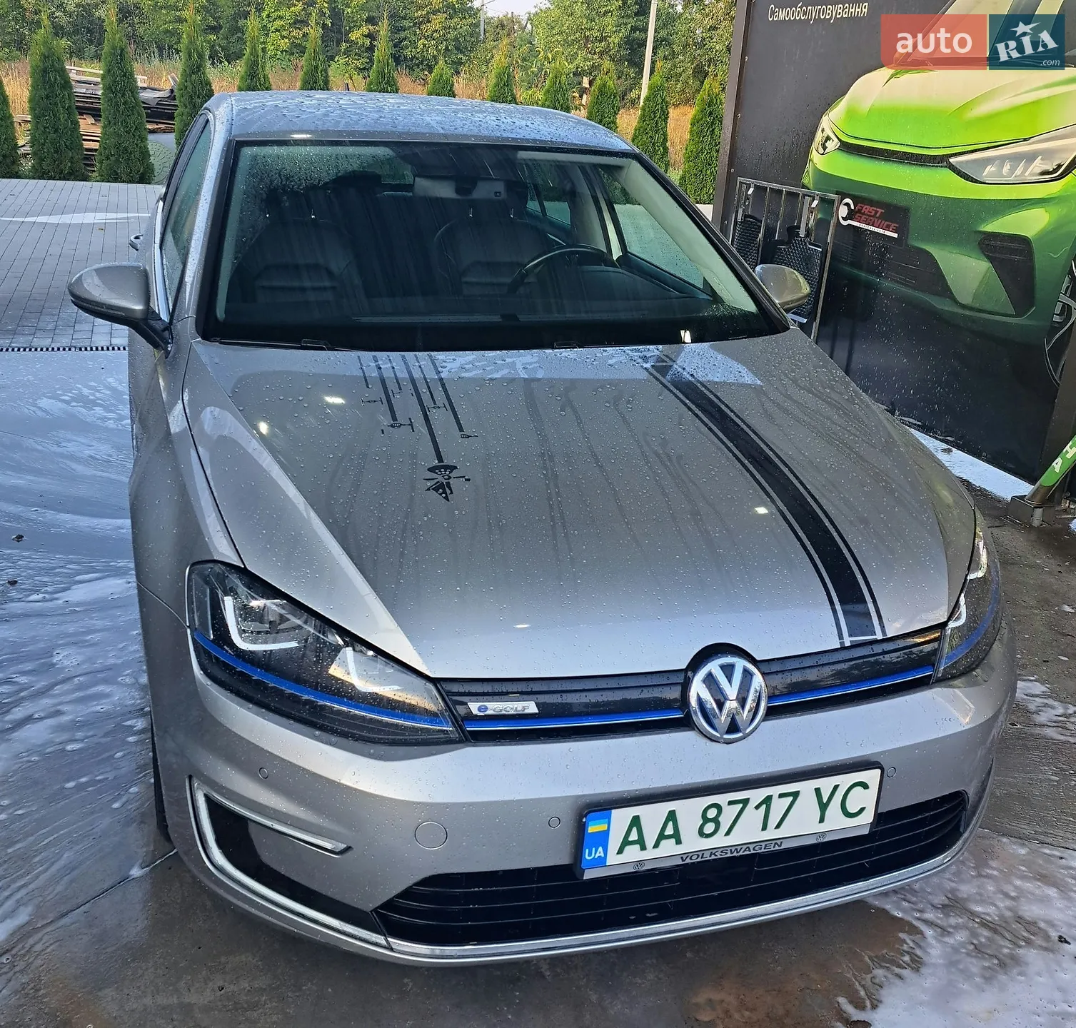 Volkswagen e-Golf, 2015