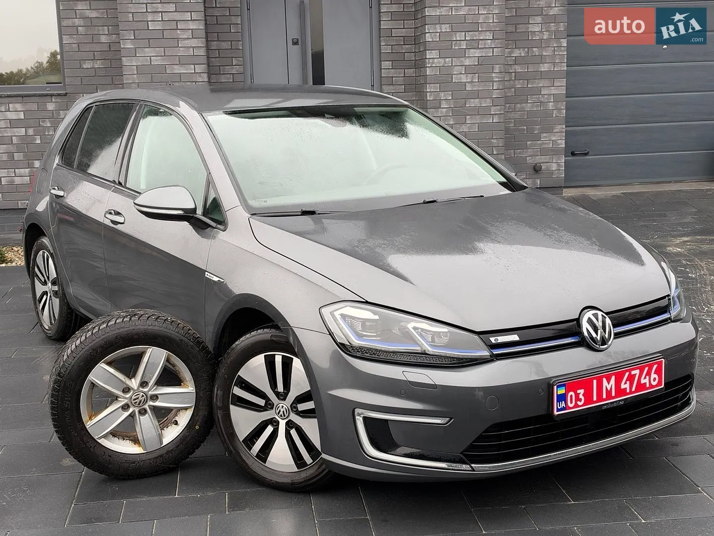 Volkswagen e-Golf, 2017