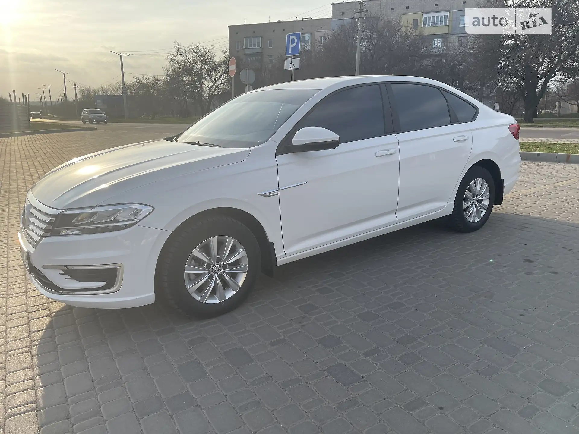 Volkswagen e-Lavida, 2019