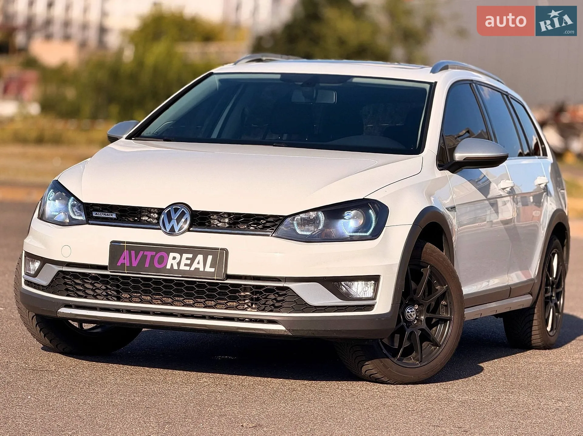 Volkswagen Golf Alltrack 2016 — 1