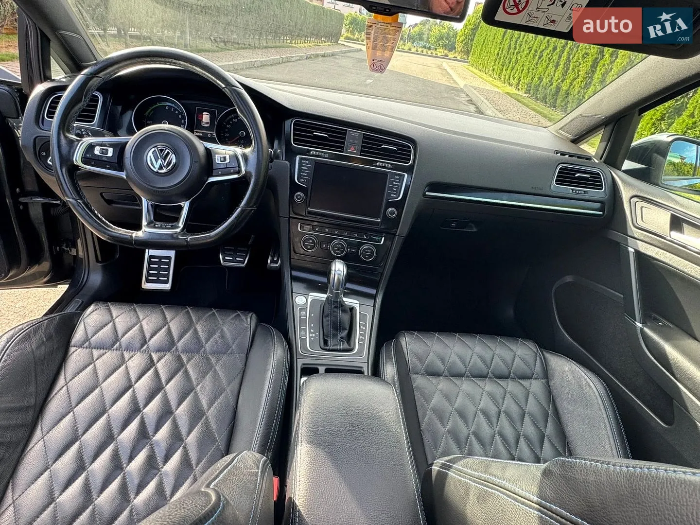Volkswagen Golf GTE, 2016