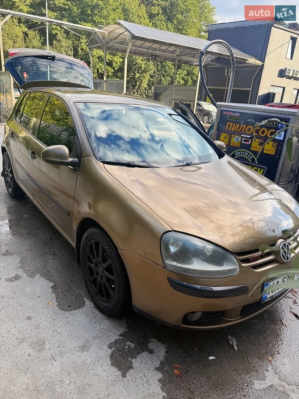 Volkswagen Golf GTI, 2005