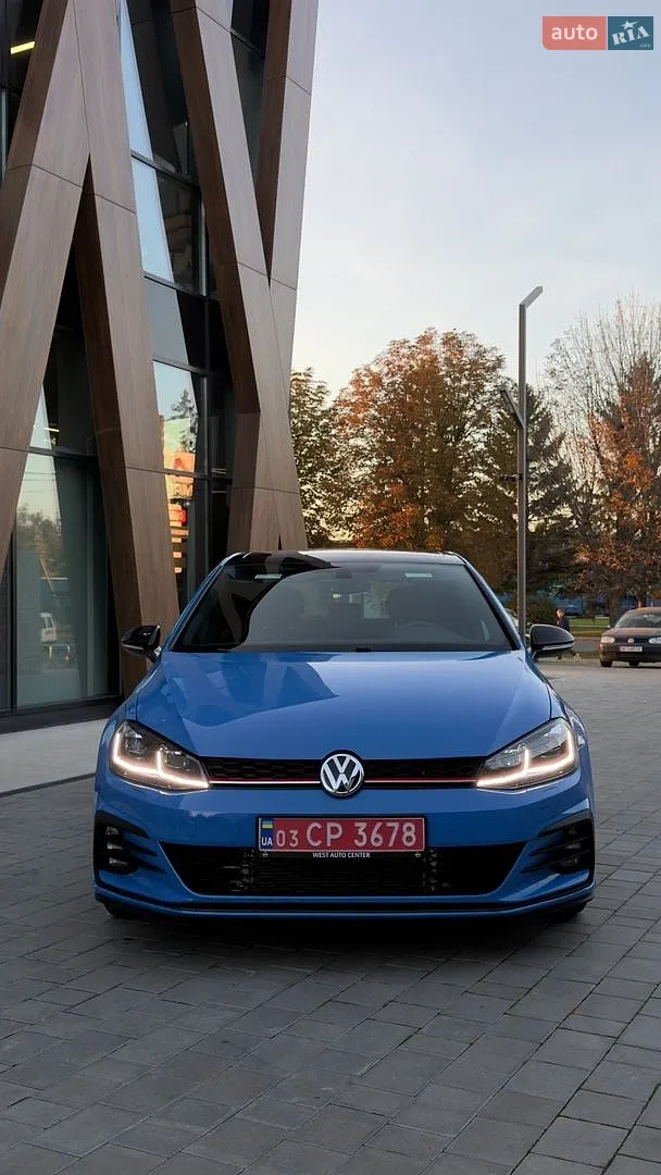 Volkswagen Golf GTI, 2021