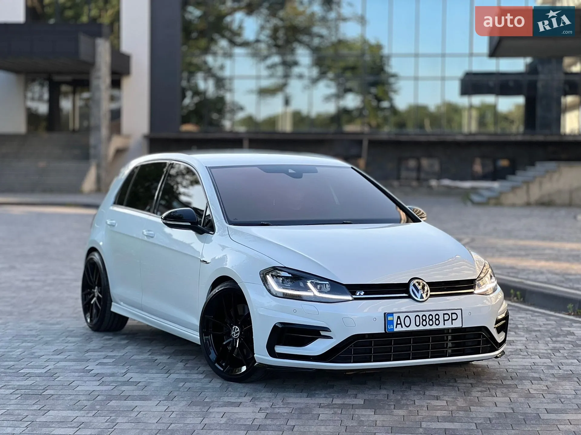 Volkswagen Golf R, 2017