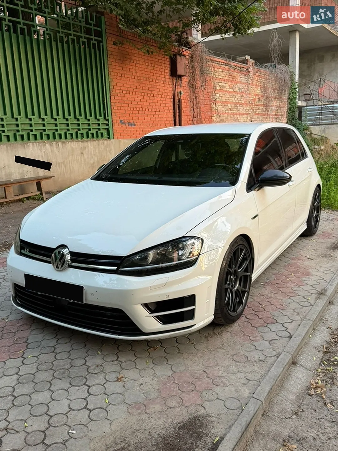 Volkswagen Golf R, 2016