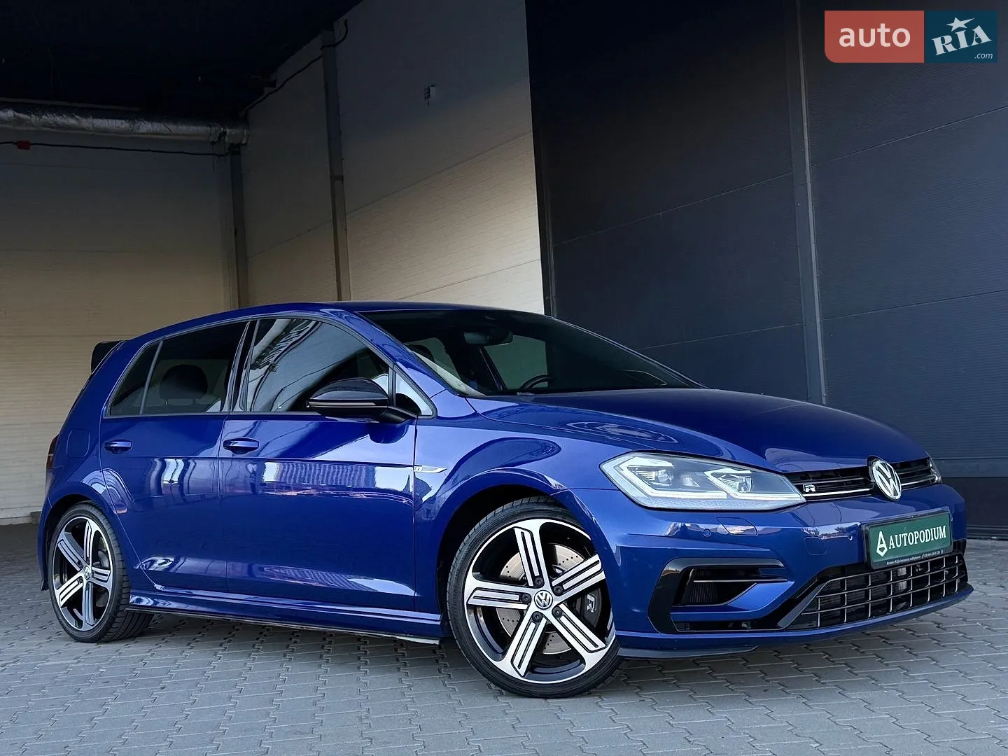 Volkswagen Golf R, 2016