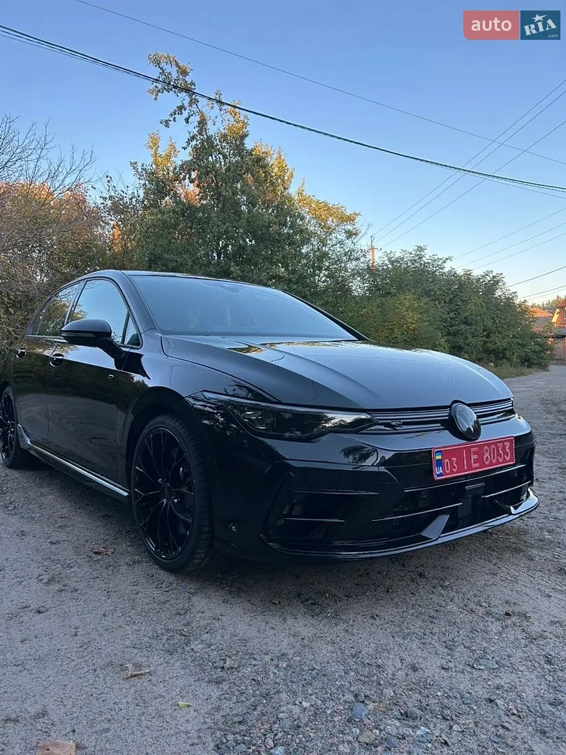 Volkswagen Golf R, 2025